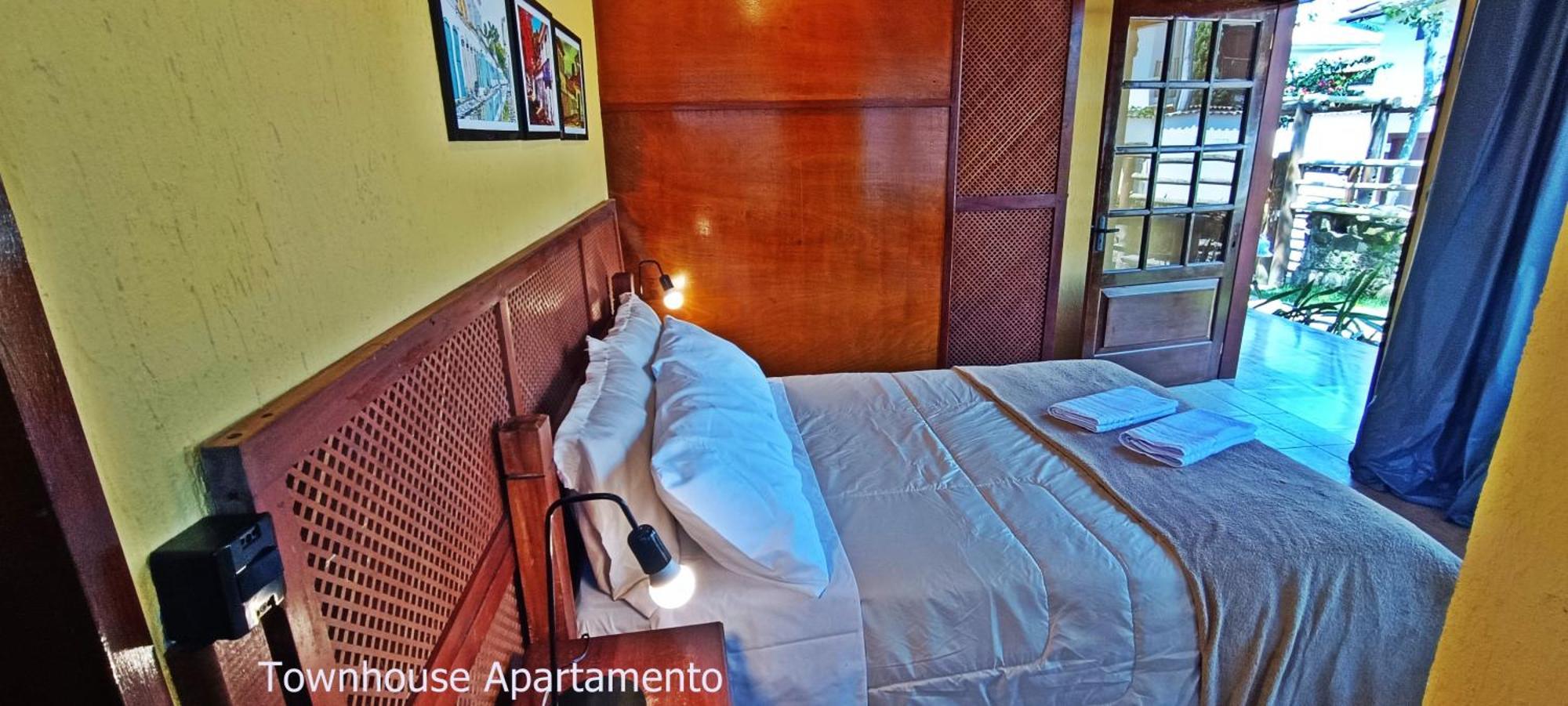 Townhouse Apartamento Aurora Parati Exterior foto